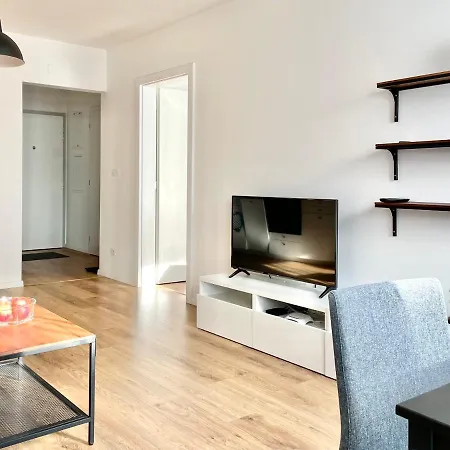 Historical Beer - Stein Apartment